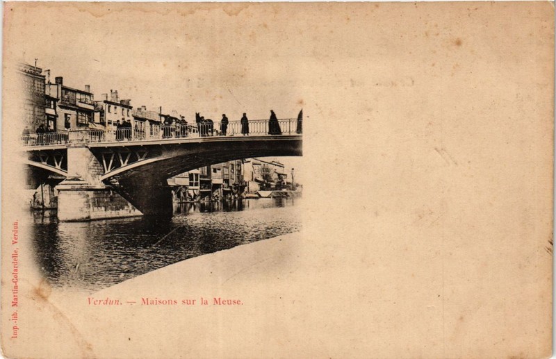 Cpa Verdun - Maisons Sur La Meuse (432192)