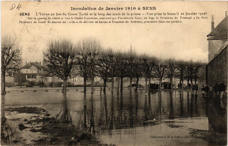 Cpa Inondation De Janvier 1910 A Sens Sens L'Yonne Au Bis Du Cours. (656859)