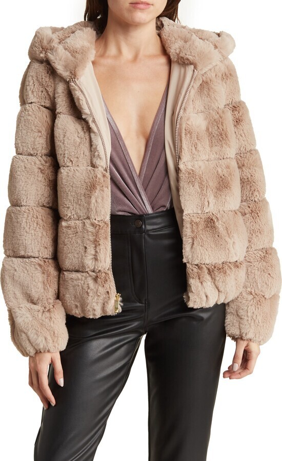 コート BECAGLI SINCE 1994 FW22 FAUX FUR COAT (KW206B_11) BECAGLI SINCE 1994 - LONG-HAIRED FAUX FUR COAT - Eleonora