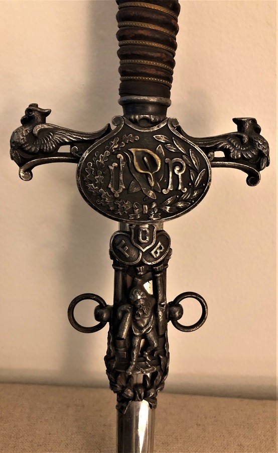 ORNATE ANTIQUE FRATERNAL KNIGHTS OF PYTHIAS SWORD SCABBARD CINCINNATI REGALIA CO