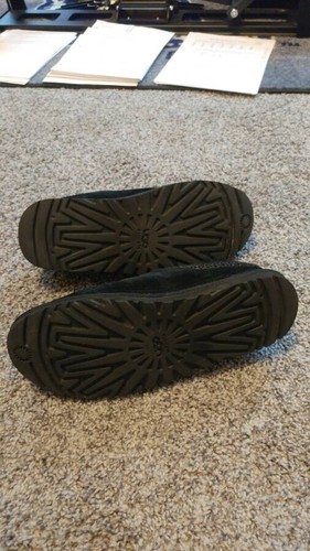 Men’s Ugg Tasman Slippers Size 9