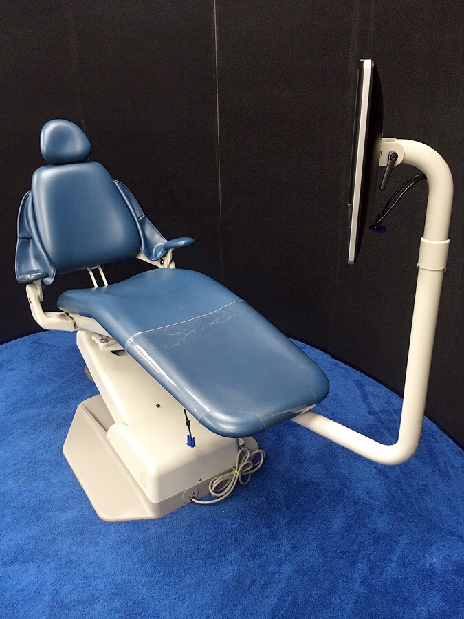 ADEC 1021 Decade Dental Patient Chair w/ Radius Monitor Mount eBay
