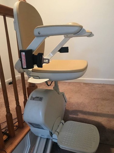 Acorn Superglide 120 stairlift