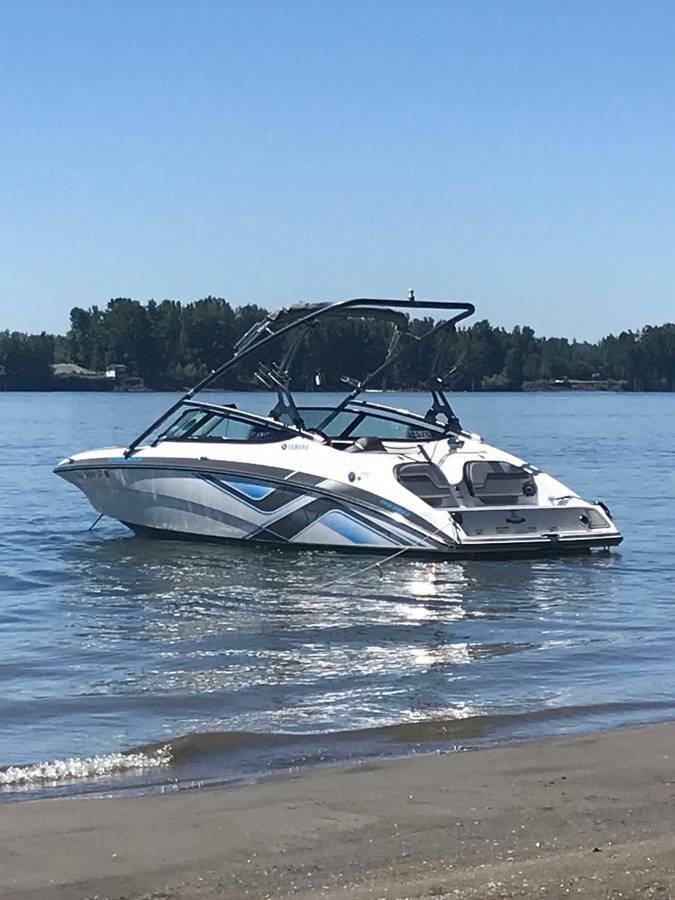 2015 YAMAHA 212X HighOutput Twin Engine
