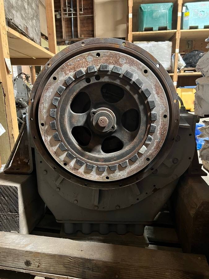ミリカナ Twin Disc MG-5114A Transmission / Gearbox Ratio 2.5:1 | eBay