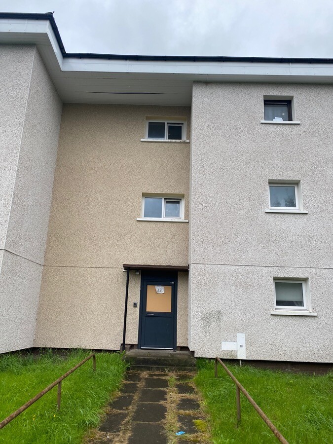 Studio Flat to Rent in Priesthill Ravenscraig Drive in Southside
