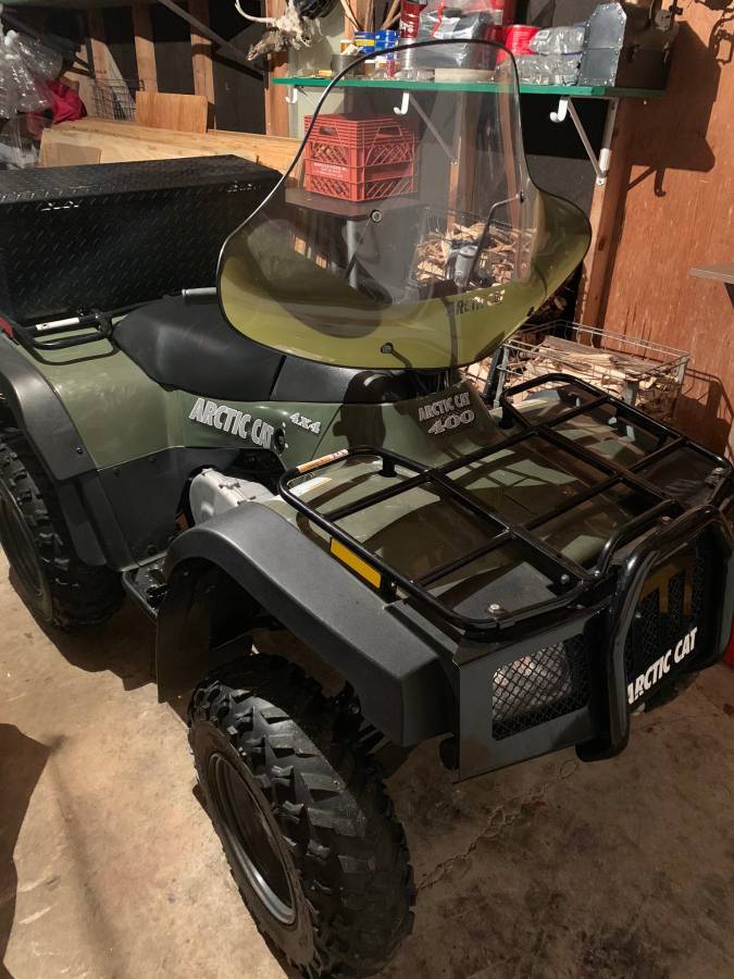 2004 Arctic Cat 400 4x4 w/Warn Winch, Windshield, Storage Box & Front Bumper