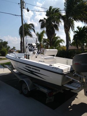2001 Hydra Sports/ 2015 Suzuki 90hp)