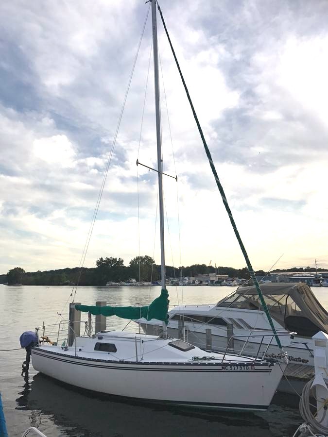 1985 Captiva 240 Sailboat, 8hp Nissan Longshaft Outboard, Trailer-Sailor, Racer