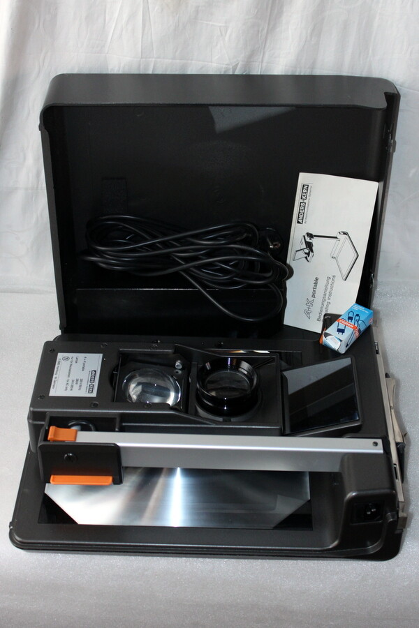 *A+K Portable*OHP Overhead Projektor Tageslichtprojektor Polylux 250W Top-Seller