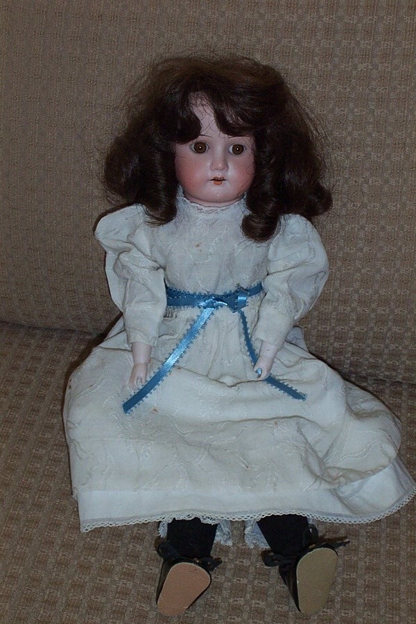 Antique 18&rdquo; Porcelain Doll Marked &ldquo;Mabel&rdquo; 7/0 Germany With Real Human Hair Wig