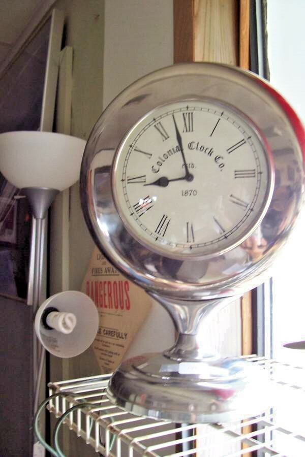 Art Van Clock Deco Style 