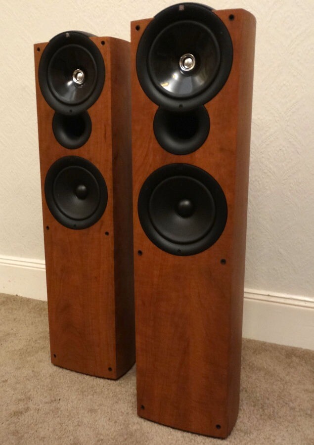 Pair KEF Q5 Floor Standing Speakers in Durham, County Durham Gumtree