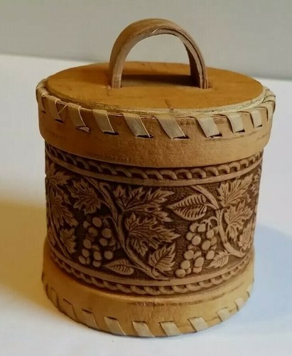 Handcrafted Russian Birch Bark Grape Vine Leaf Decorated Canister Or Trinket Box