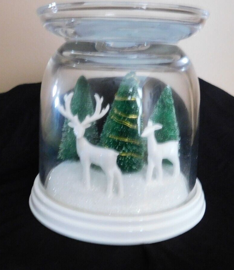 Bath & Body Works LIGHTUP REINDEER CLOCHE PEDESTAL  Large 3-Wick Candle Holder