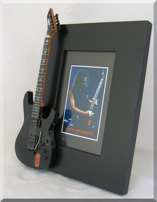 Miniature Guitar 24cm Tall METALLICA JAMES HETFIELD ESP JH-3 BLACK