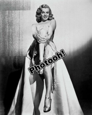 Marilyn Monroe Love Happy Celebrity REPRINT RP #6764