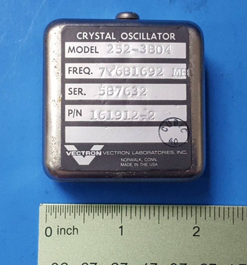 CRYSTAL OSCILLATOR , 252-3804 , VECTRON , 7.681692 MHZ