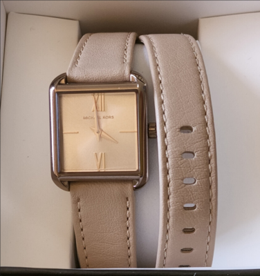 Michael kors lake sale