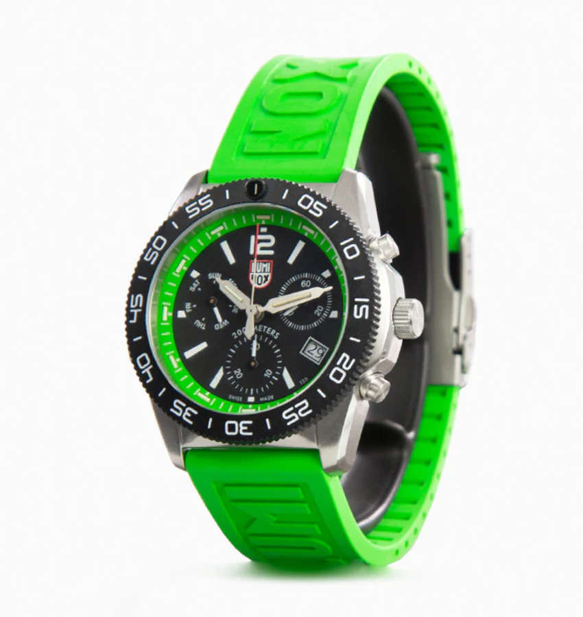 Pre-owned Luminox Pacific Diver Green Sapphire Xs.3157.nf Black Chronograph Men's Watch