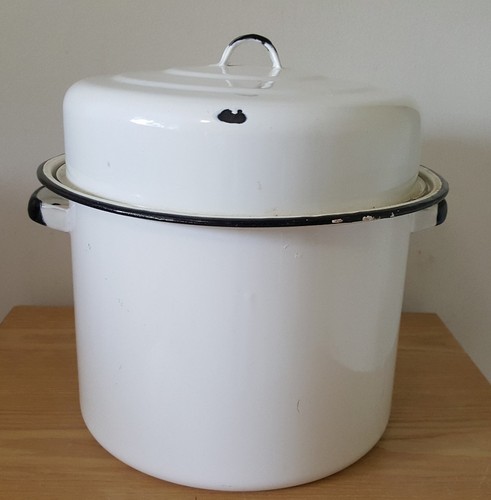 Vintage Antique Graniteware Pot and Wire Baby Bottle Rack Cleaning Steralizing