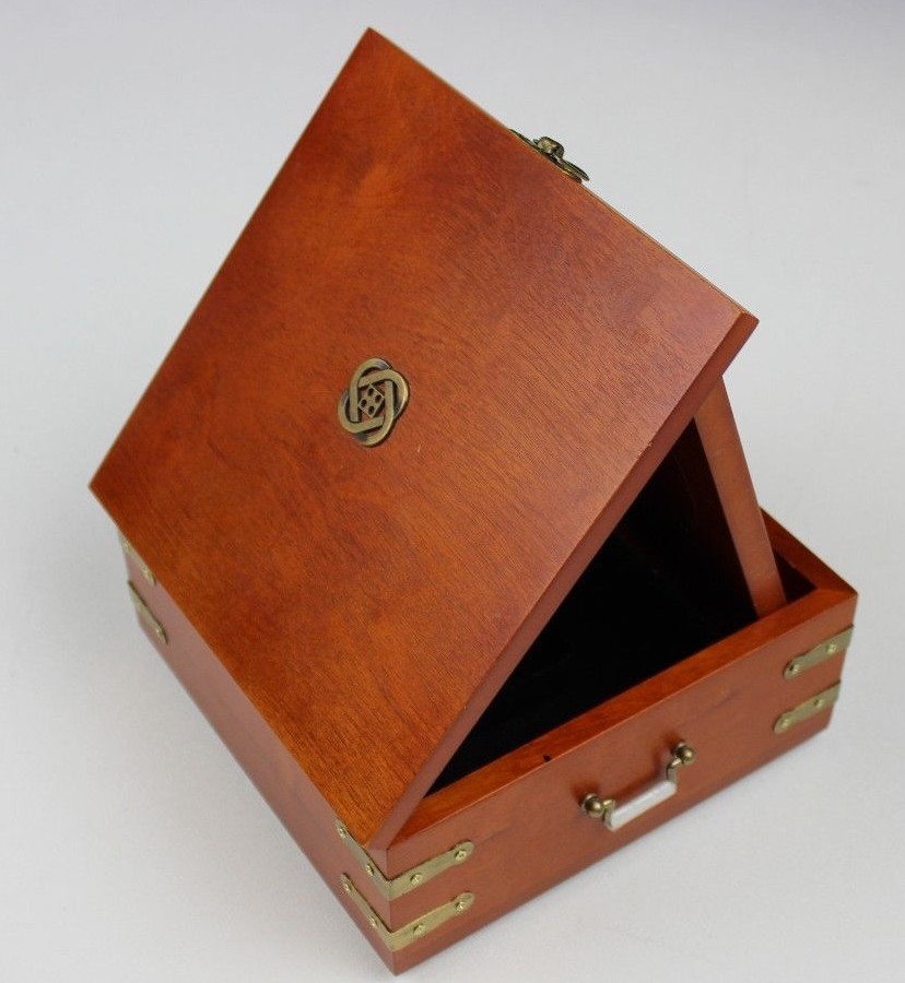 Bulova EDINBRIDGE Shelf Desk Clock Box Walnut B7450 Excellent