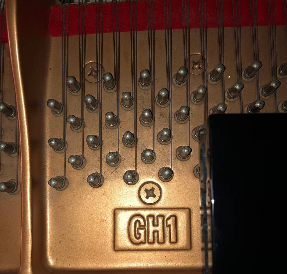 Yamaha Baby Grand 5' - Ebony - Excellent condition