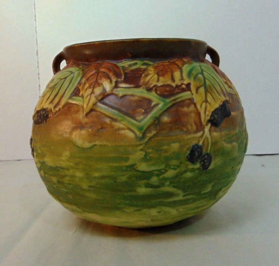 Vintage Antique Roseville Pottery 6
