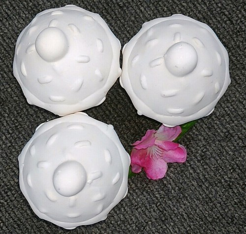 Cupcakes Ceramic Bisque set of 3  Ready to Paint 3x 2 1/4 x 2 1/4
