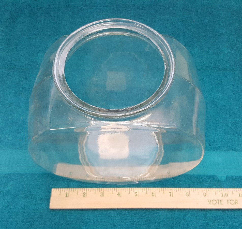 Bundle~ VTG Anchor Hocking Fish Bowl~Gravel~Seashell~