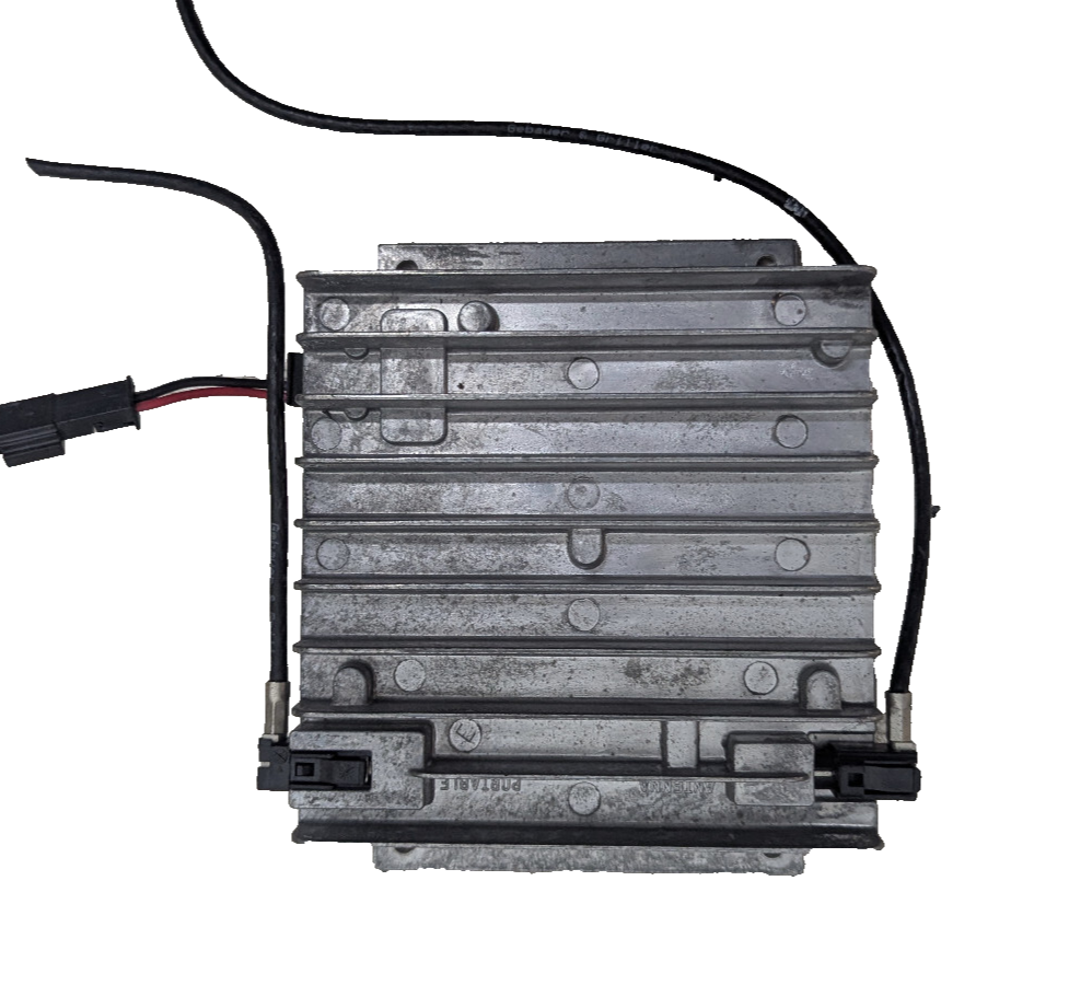 01-05 BMW 7 Series Amplifier Compensator Control Module Motorola 8YN9747A