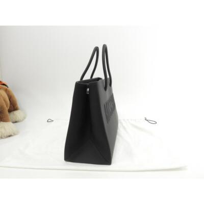 【関税＆送料込み】Moschino Leather Bag Moschino Men's Leather Crossbody Bag with Metal Logo