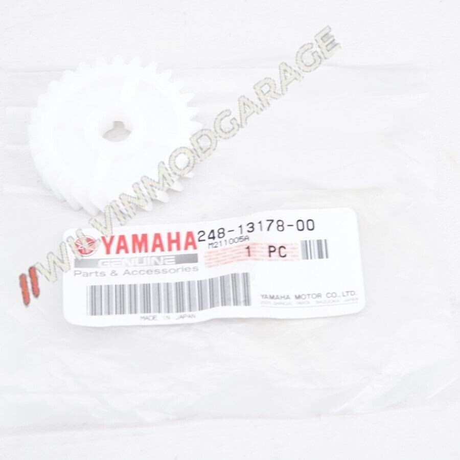 Pièces d'origine Yamaha RX-King 135 Side Oil Pump Gear Shaft Assy 248-13178-00