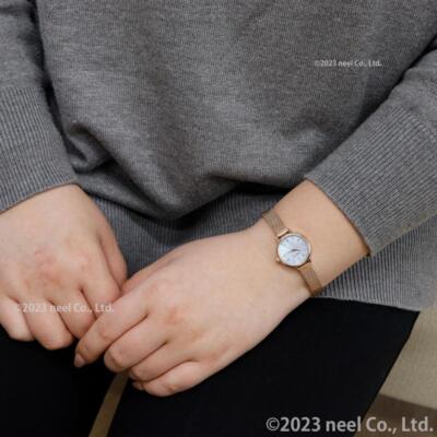 Pre-owned Bering Classic Mini 11022-360 Women's Gold Watch Japan