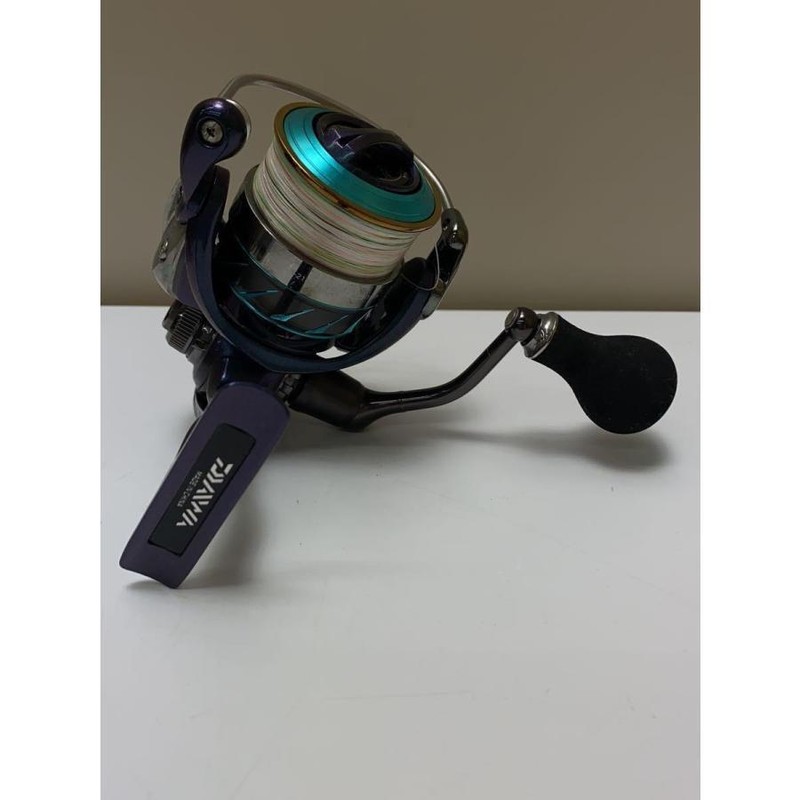 USED Daiwa Emeraldas MX 2508PE-H スピニング Amazon | ダイワ(DAIWA) スピニングリール 17 エメラルダスMX