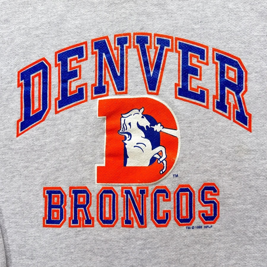 DENVER BRONCOS NFL BIG PRINT LOGO ash color Shirt VK14590