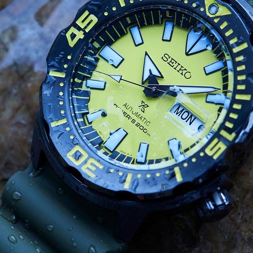 Pre-owned Seiko Prospex Yellow Monster Srpf35k1 Special Edition Model 200m Diver Watch