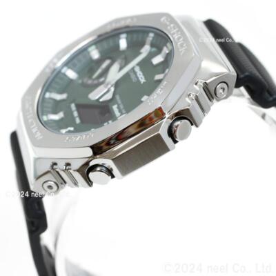 Pre-owned Casio G-shock Gbm-2100a-1a3jf Men Watch Metal Case Bluetooth Analog Digital