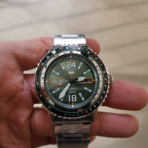 Pre-owned Seiko 5 Sports Srp349k1 Automatic Watch Green Army Dial Stainless Steel Day Date