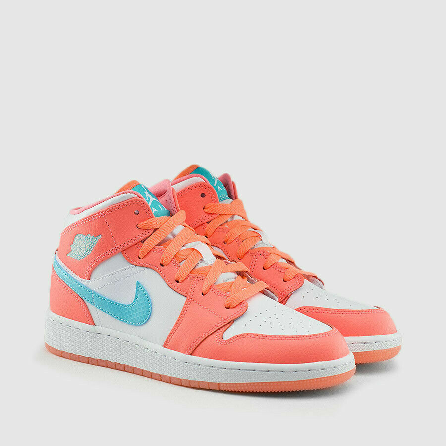 Jordan Brand（NIKE） - NIKE AIR JORDAN 1 MID (GS) 24cm Air Jordan 1 Mid Men's Shoes. Nike.com