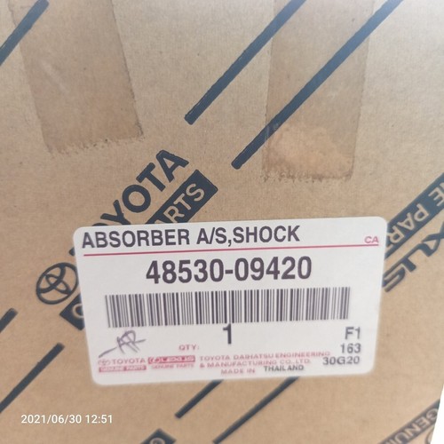 PAIR Genuine OEM Rear Shock Absorber Assy 48530-09420 Fits 01-08 Toyota Corolla