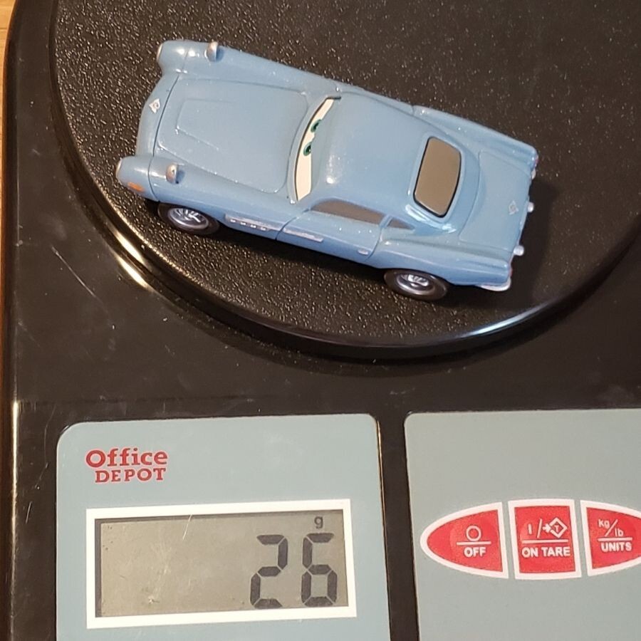 Disney Cars 2 Quick Changers Race 2011 Finn McMissile Karate Wheels Toy Rare M10