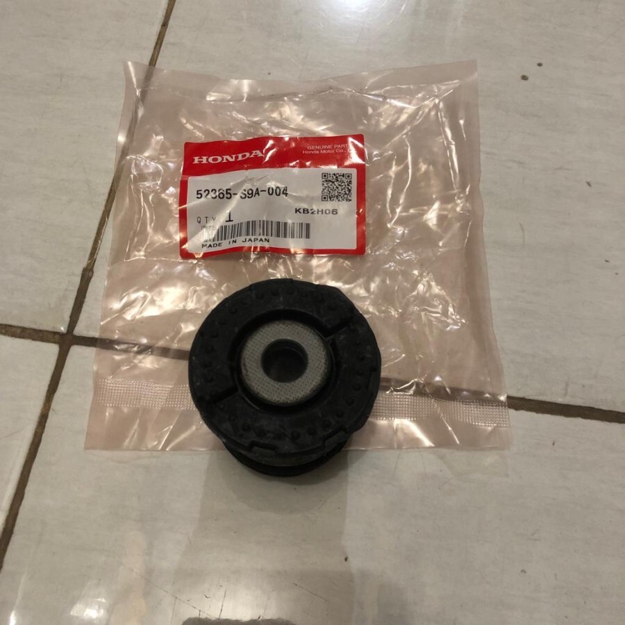Genuine Honda CR-V 2002-2004 Rear Knuckle Bushing 52365-S9A-004 JAPAN OEM