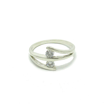 Stylish Plain Sterling Silver Ring Solid 925 With 3.5mm Cubic Zirconia Handmade