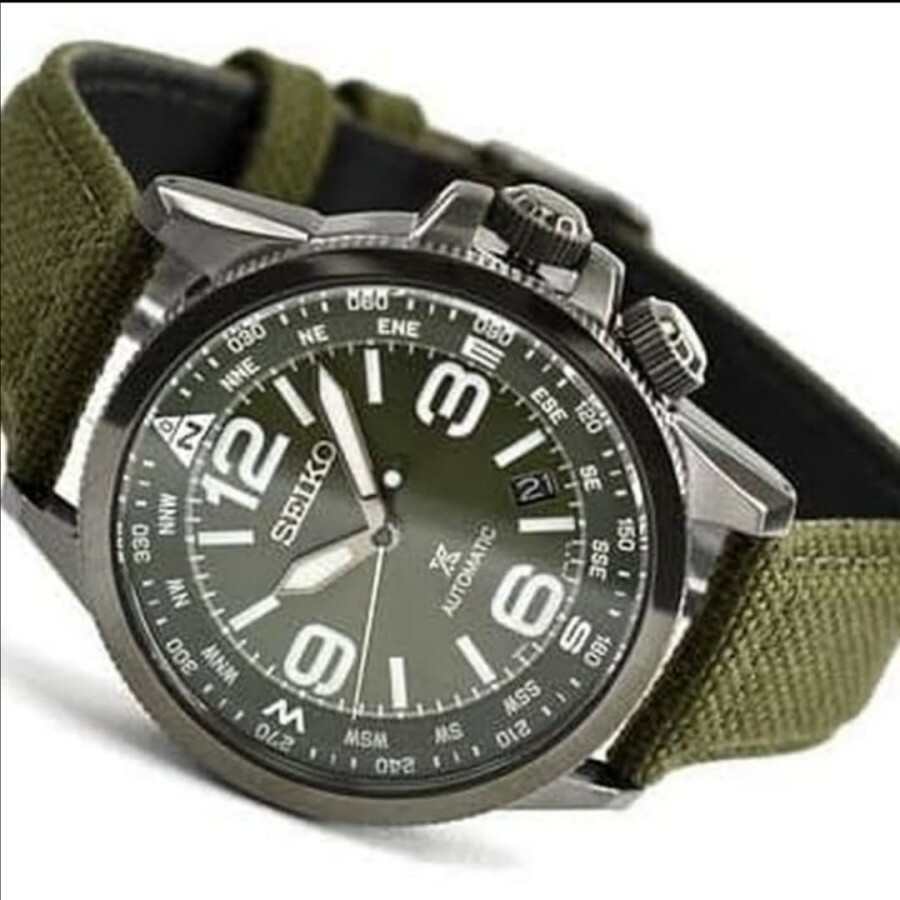 Pre-owned Seiko Land Prospex Srpc33k1 Automatic Watch Nylon Strap Green Dial 4r35 Compass
