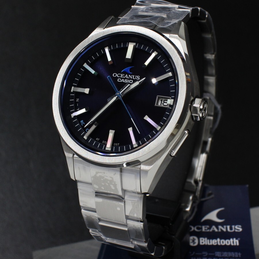 Pre-owned Casio Oceanus Ocw-t200s-1ajf Classic Line Bluetooth Solar Radio In Box
