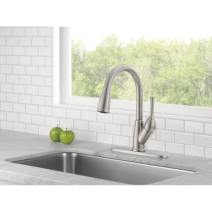 Delta Classic Stainless 1 Handle Pulldown Kitchen Faucet # 19810-SS-DST