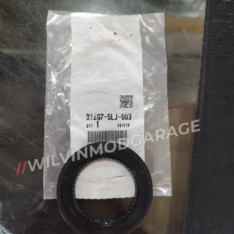 Genuine Converter Oil Seal 50X76X6.5 2015-2021 Honda Accord 91207-5LJ-003 JP OEM