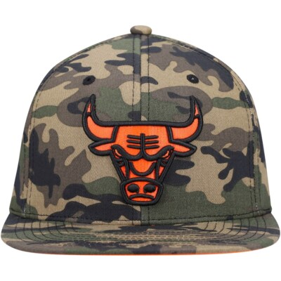

Регулируемая кепка Mitchell - Ness Neon Camo Pop Snapback CBU-CAMO, Chicago bulls camo, Hats