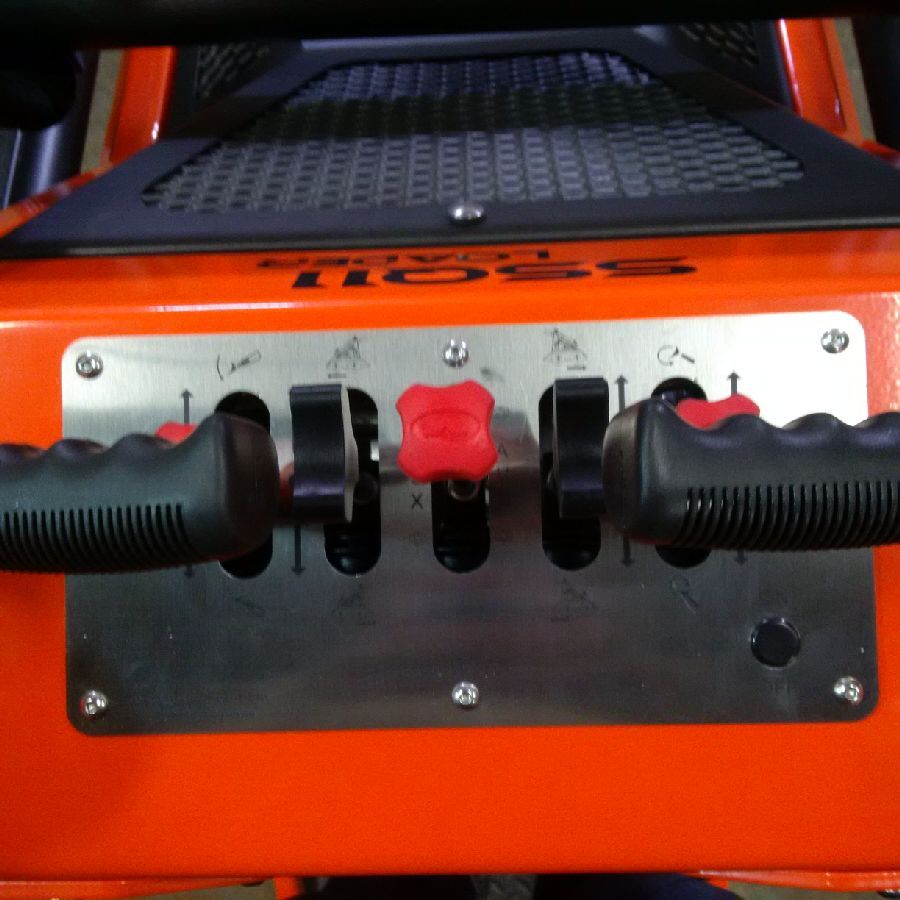 CAST SSQ11 MINI SKID STEER